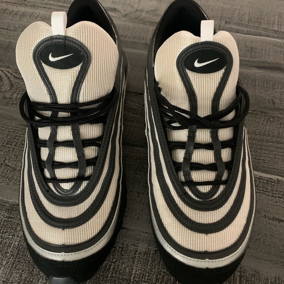 Nike Air Max 97, Black White Silver Shoes, Like New Size 12 Black TerryCloth - Picture 1 of 6
